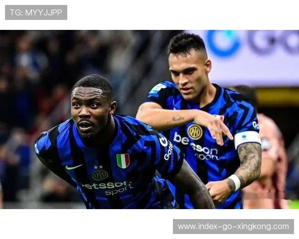 国米状态火热豪取四连胜稳居欧冠小组榜首展现冠军底蕴 国米状态火热豪取四连胜稳居欧冠小组榜首展现冠军底蕴