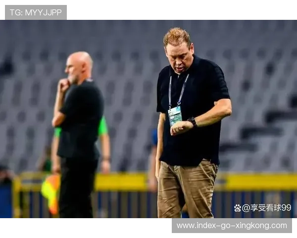 申花1-3失利,继续遭遇亚冠难题:蓝血荣耀下的隐忧与前行之路 申花1-3失利,继续遭遇亚冠难题:蓝血荣耀下的隐忧与前行之路