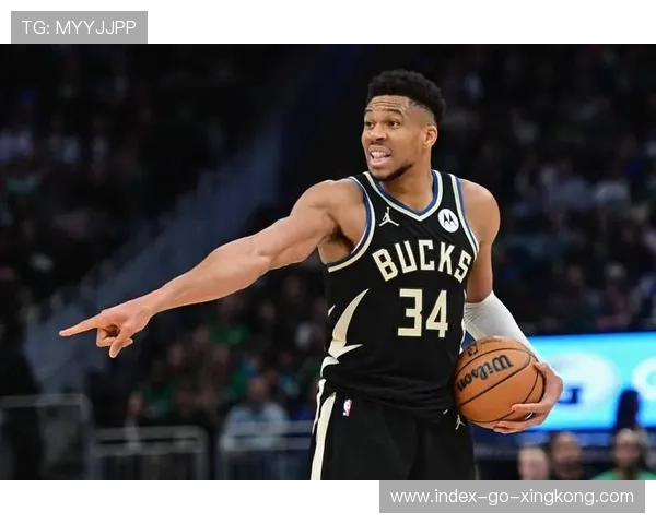 字母哥的杀死比赛手册:最后一节强突+造杀伤两开花 字母哥的杀死比赛手册:最后一节强突+造杀伤两开花