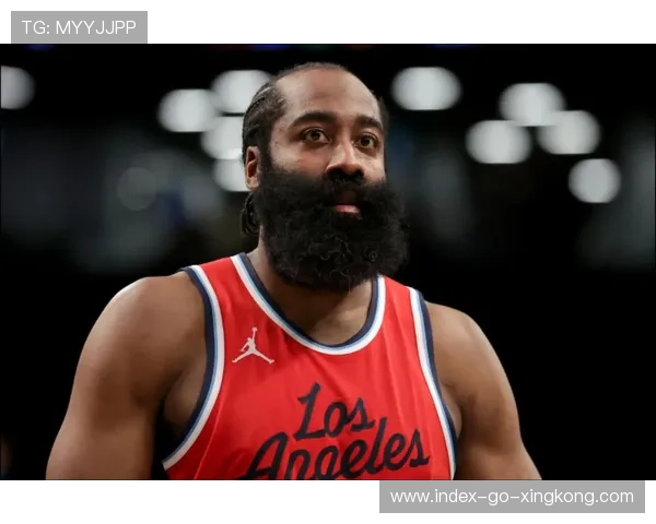 哈登转会风暴复仇之战——一场篮球场上的荣耀与争夺 哈登转会风暴复仇之战——一场篮球场上的荣耀与争夺