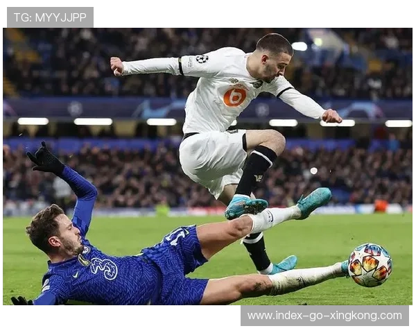 切尔西中路渗透成功，哈弗茨抽射入网